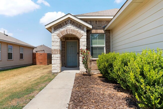 Building Photo - 3512 Batson Dr