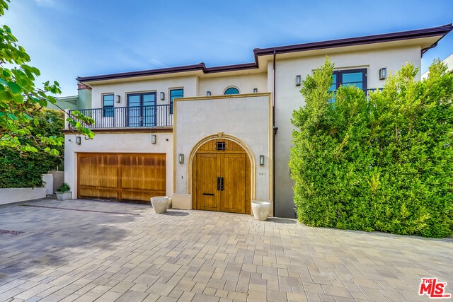 Foto del edificio - 949 Malcolm Ave