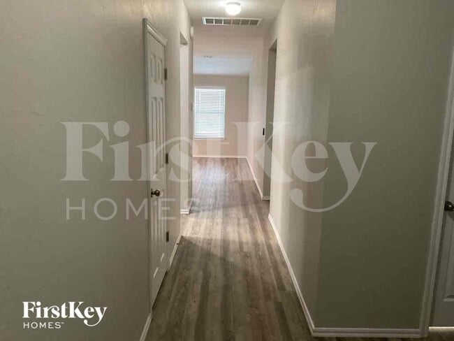 Foto del edificio - 1885 Bradford Pl