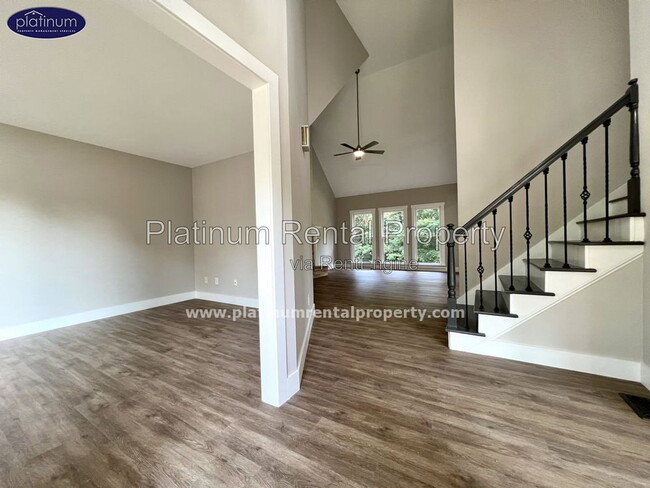 Building Photo - 4156 Dream Catcher Dr