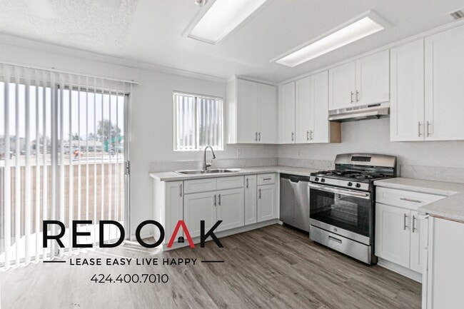 Foto del edificio - 9158 Pepper Ave