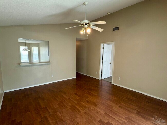 Foto del edificio - 213 Valdosta Ave
