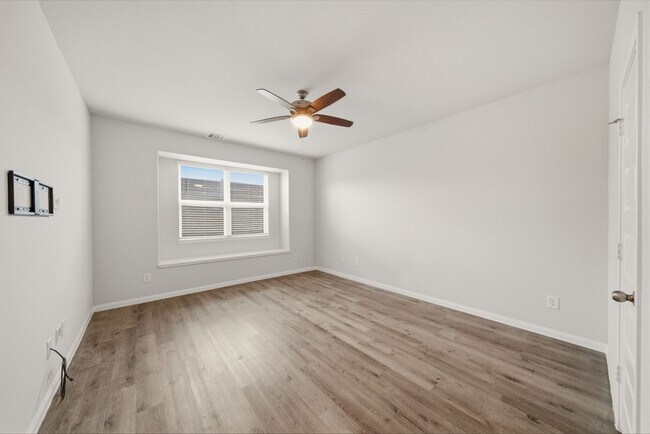 Foto del edificio - 24611 Porta Borsari Dr