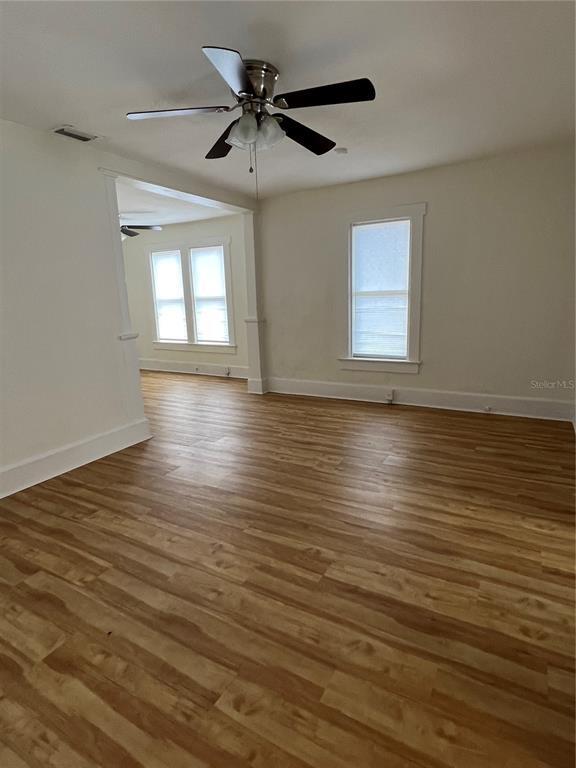 Foto del edificio - 769 Newton Ave S