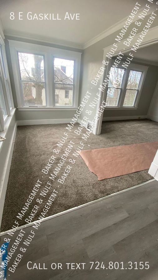 Building Photo - Pets Allowed! Duplex on Gaskill - Recently...
