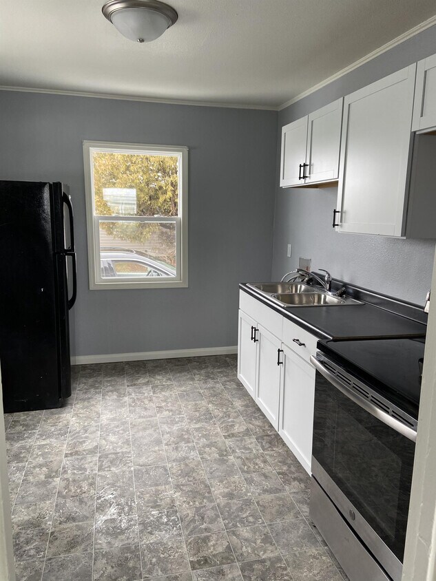 Foto principal - 928 Macarthur Dr