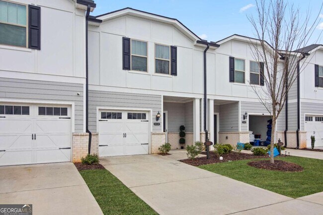 Foto del edificio - 5532 Plain Field Ln