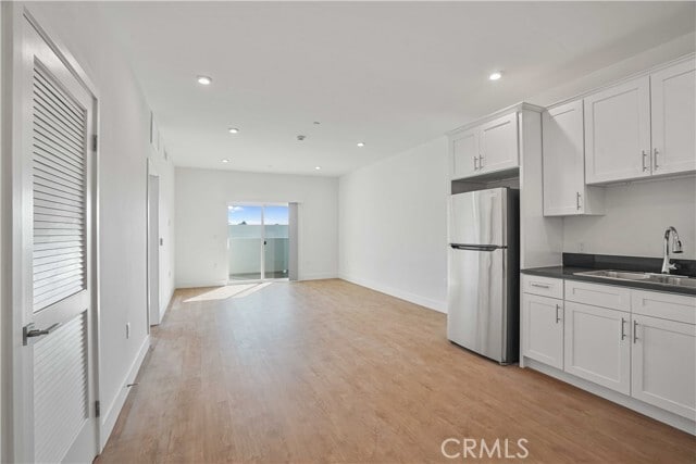 Foto del edificio - 8750 Sepulveda Blvd