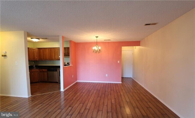 Foto del edificio - 2315 Aspen Dr