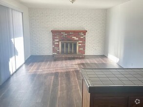 Building Photo - 44445 Hanstead Ave
