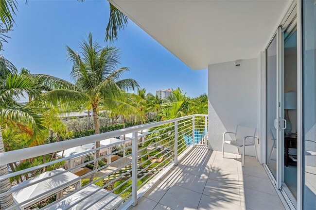 Building Photo - 2821 N Ocean Blvd