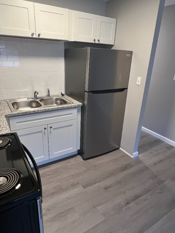 Building Photo - 621 De Votie Ave