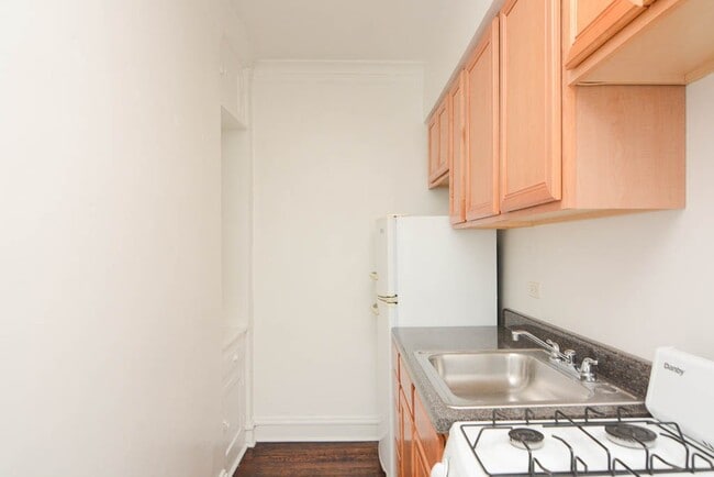 Foto del edificio - 4646 N Paulina St