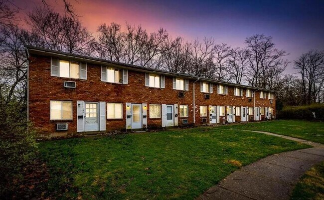 Foto del edificio - Case Court Apartments