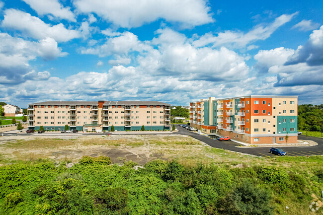 Building Photo - Pleasantview Place