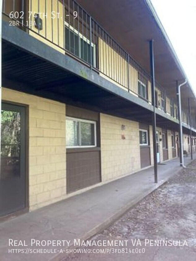 602 74th St Unit 9, Newport News, VA 23605 Room for Rent in Newport