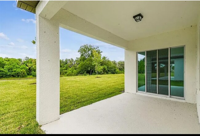 Building Photo - 3819 Capri Coast Dr