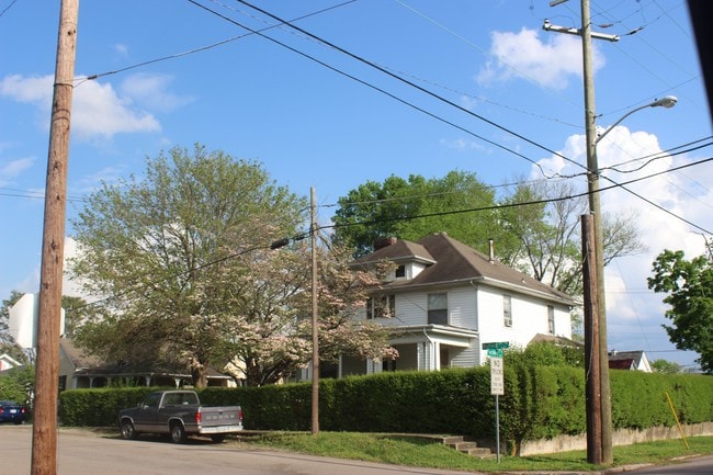 Building Photo - 600 Radford Pl