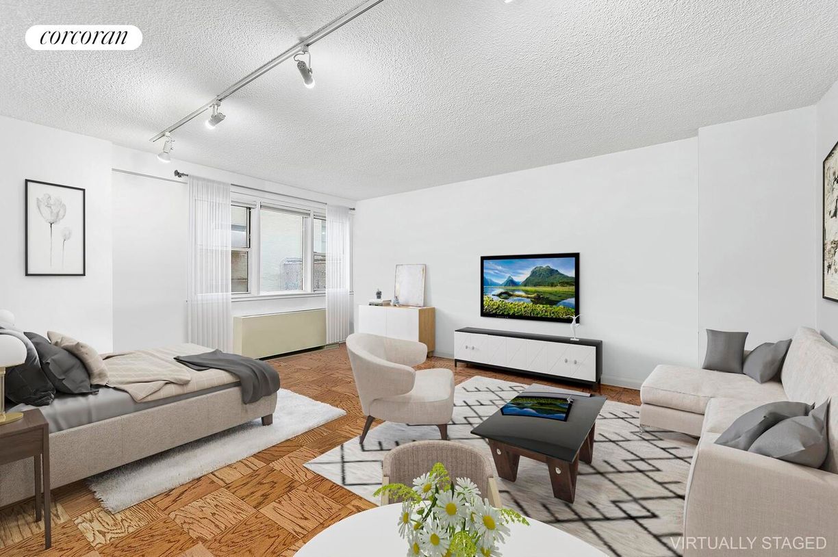 Foto del edificio - 77 E 12th St