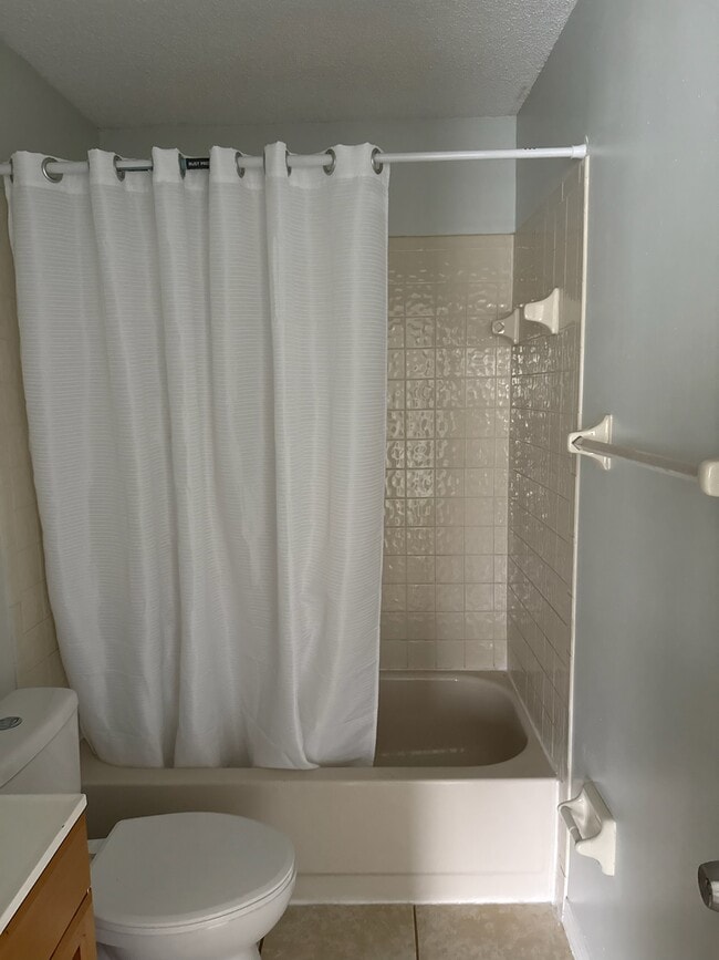 Foto del edificio - 6233 Yorktown Dr