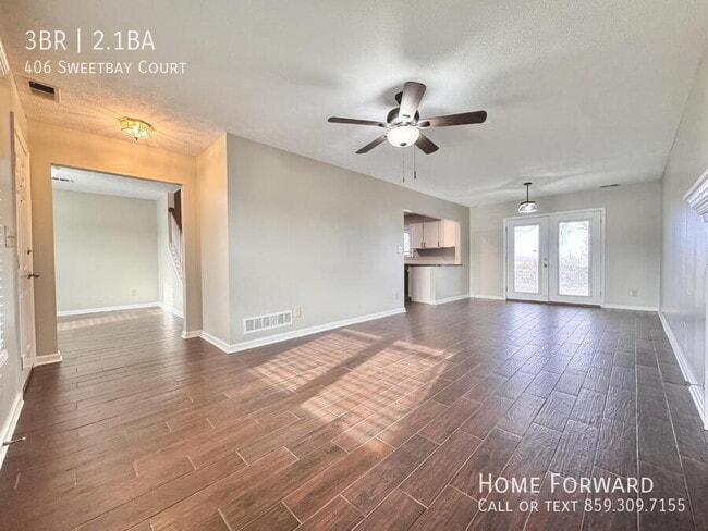 Building Photo - 406 Sweetbay Ct