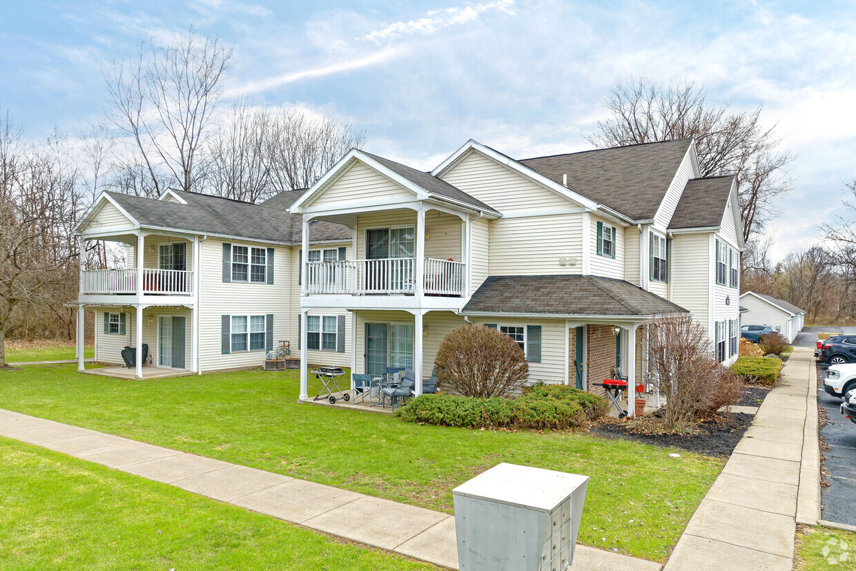 Primary Photo - Heritage Park Apartments