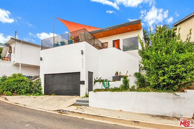 Foto del edificio - 4839 Seldner Ave