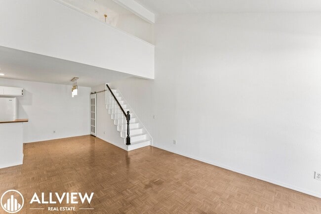 Foto del edificio - Updated 2 Bed, 1.5 Bath Condo in Gated Crosspointe Village