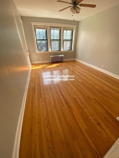 Primary Photo - 3224 N Karlov Ave
