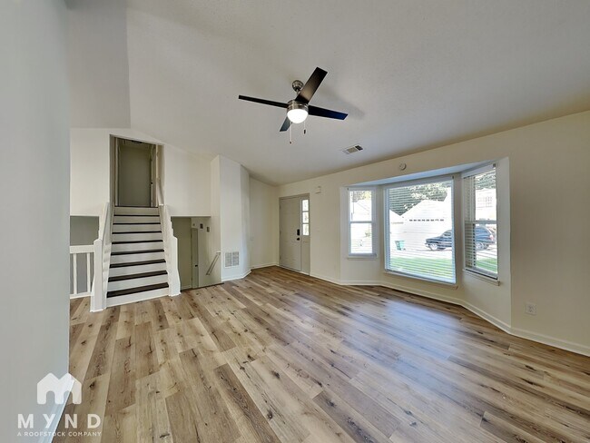 Foto del edificio - 3221 River Mist Cove