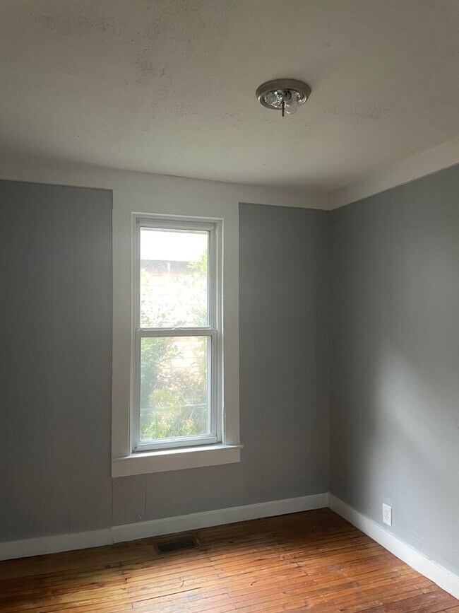 Foto del edificio - Charming 3 Bed 1 Bath Ranch