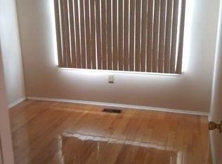 Foto del edificio - 10 Folkstone Ct