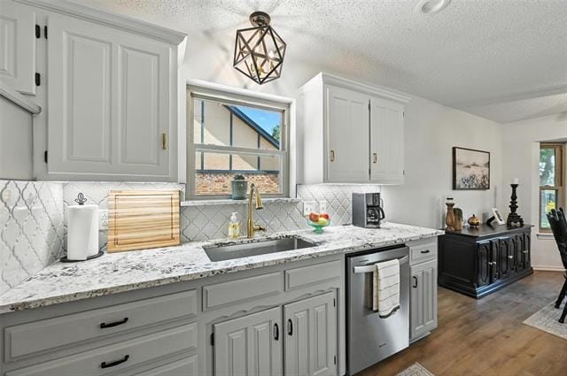 Foto del edificio - 1112 Meadow Crest Ln