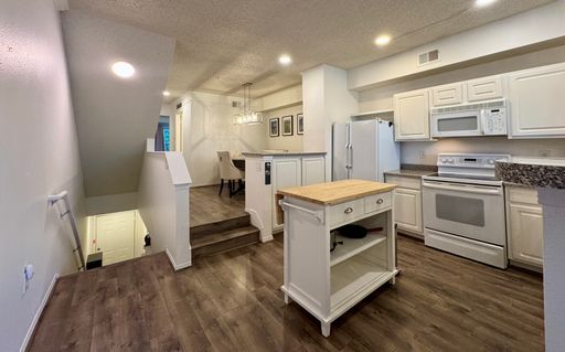Foto del edificio - 2 Bedroom 2 Bath Available NOW in Superior