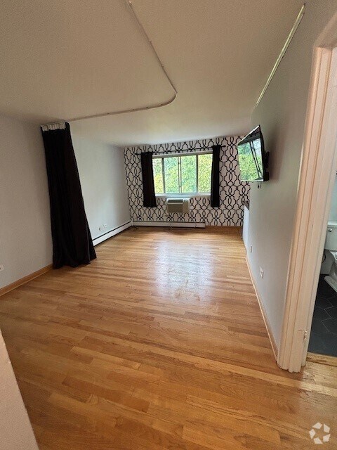 Building Photo - 2629 N Hampden Ct