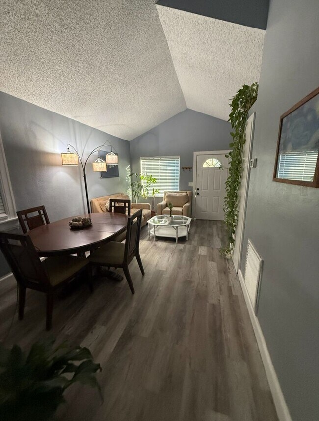 Foto del edificio - Cute Bartlett Park Home for Rent