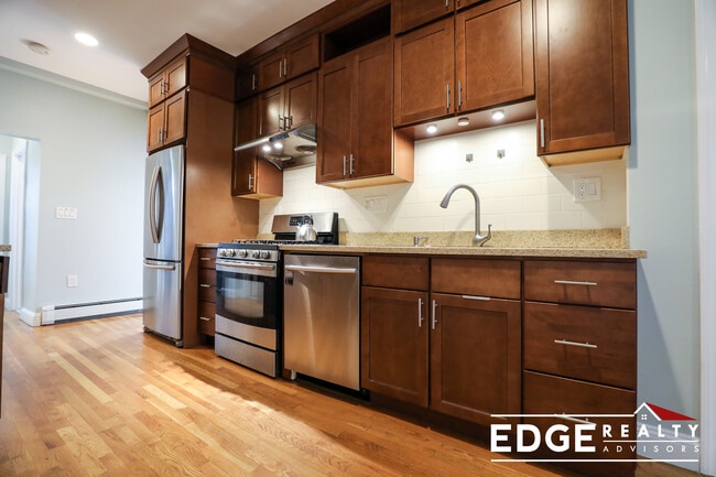 Photo - 1526 Commonwealth Ave Apartment