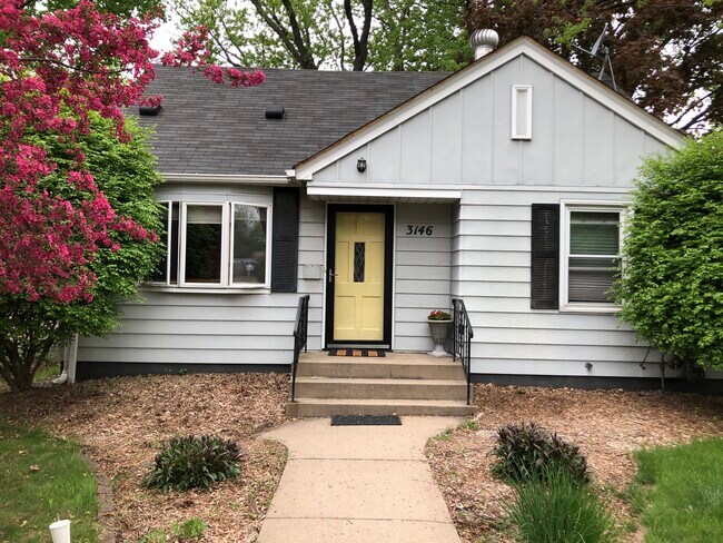 Building Photo - 3146 Stinson Blvd