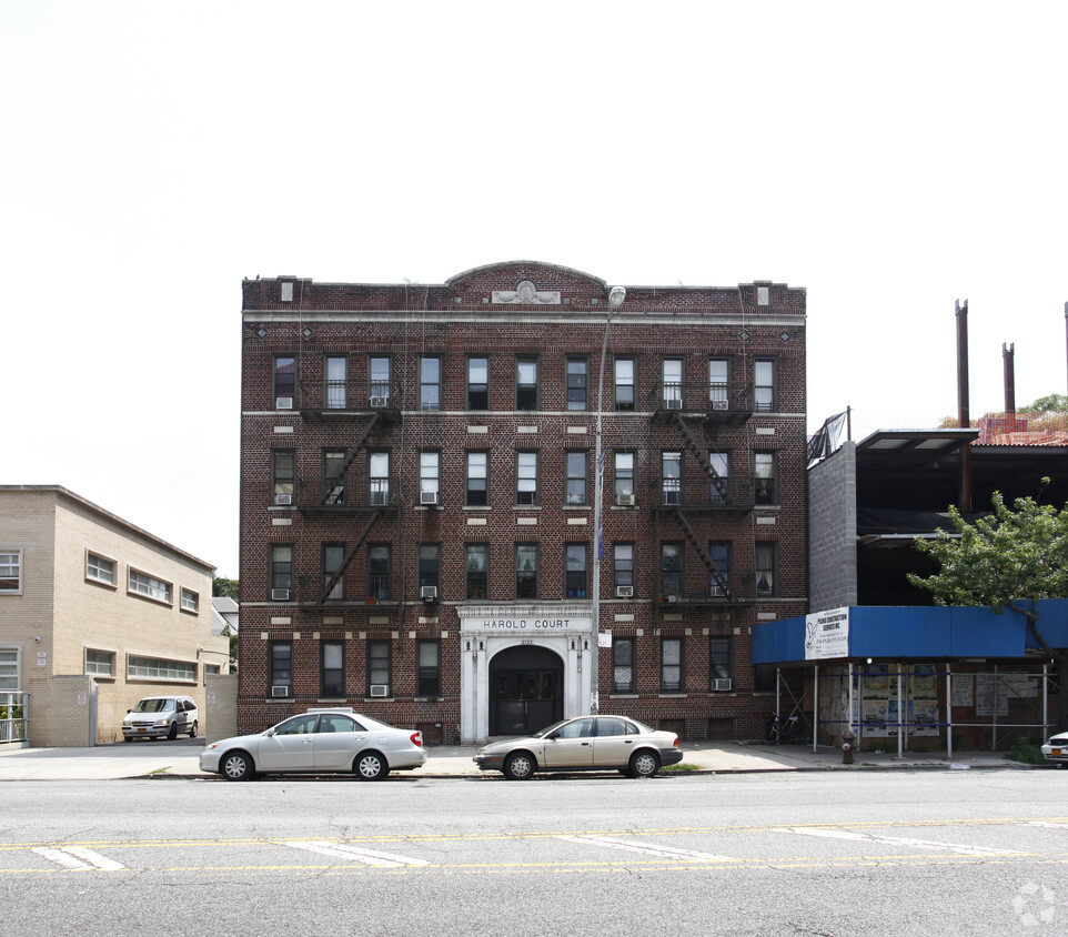 Building Photo - Harold Court