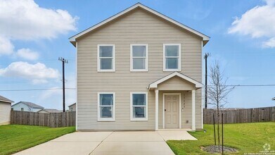 Building Photo - 13423 Pavin Ter