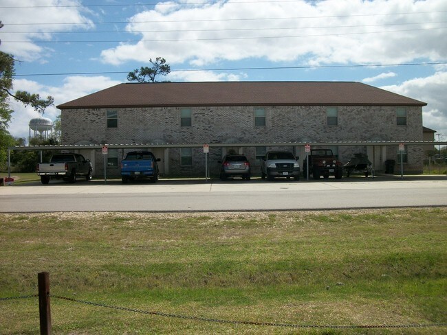 Building Photo - 300-322 Parkside Dr