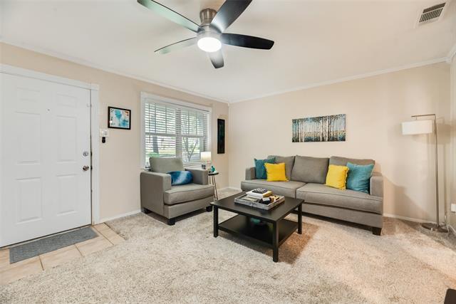 Building Photo - 707 Parkmont St