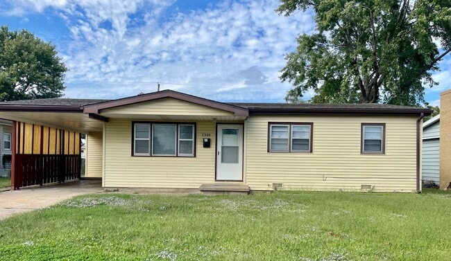Building Photo - Cozy 3 Bedroom Home in SW Wichita