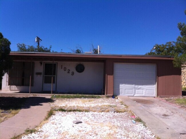 Building Photo - Updated home for rent