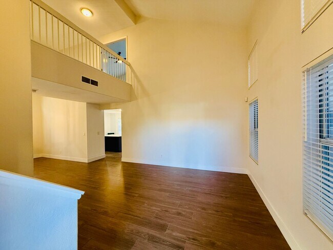 Foto del edificio - Fabulous 4-bedroom home in Summerlin!