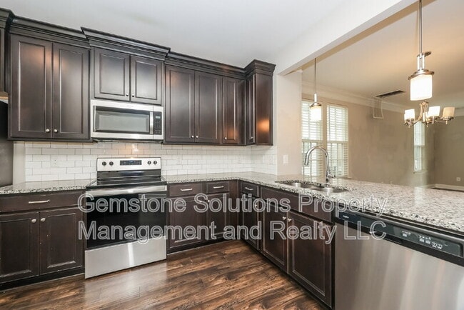 Foto del edificio - 345 Kara Ln