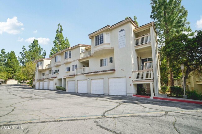 Foto del edificio - 668 Oak Run Trail
