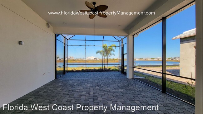 Building Photo - 3 br, 3 bath House - 8158 Redonda Loop