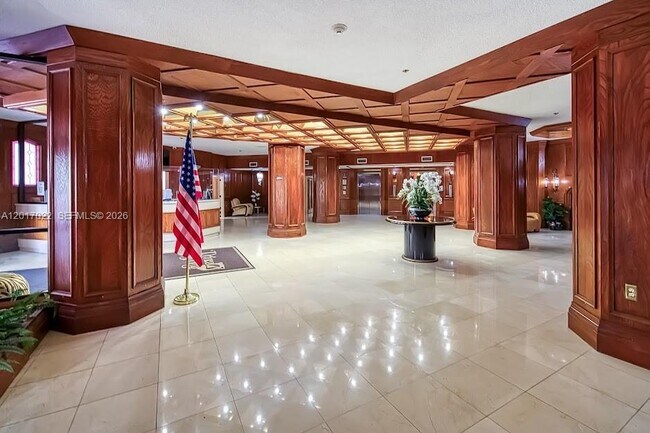 Foto del edificio - 1865 S Ocean Dr