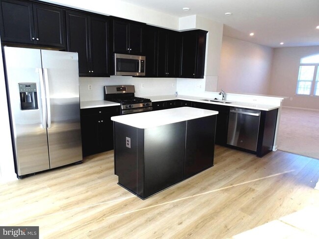 Building Photo - 1024 Trestle Dr